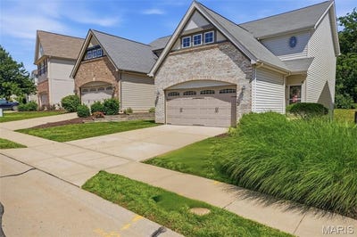 /international/us/1715-belleau-wood-drive-st-peters-mo-110108533951/