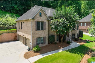 /international/us/2009-laurel-lakes-lane-helena-al-110101030654/