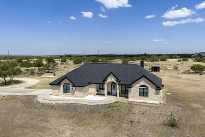 /international/us/9071-w-farm-to-market-2335-christoval-tx-110119643656/