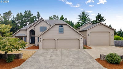 /international/us/2200-17th-st-north-bend-or-110101309255/?lang=zh-cn