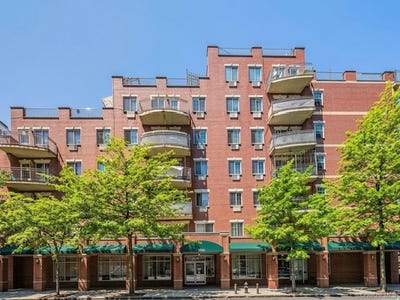 /international/us/35-06-leavitt-street-flushing-ny-110108304566/