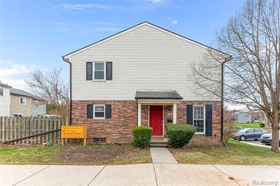 /international/us/3374-burbank-drive-ann-arbor-mi-110106985802/