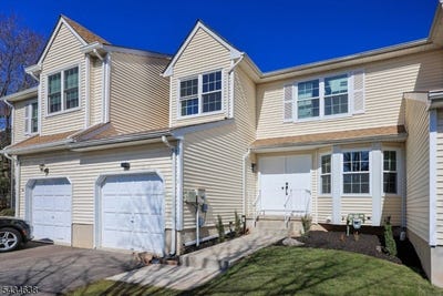 /international/us/3-cheyenne-trl-branchburg-twp-nj-110108451385/