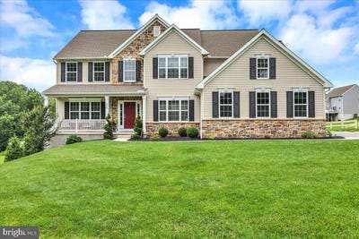 /international/us/355-westview-drive-akron-pa-110100770861/