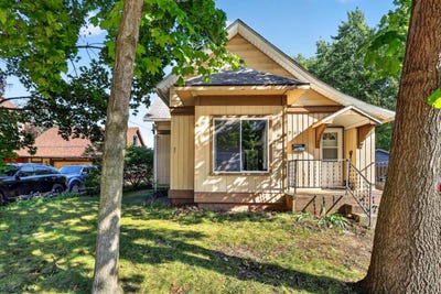 /international/us/737-w-grand-avenue-beloit-wi-110110189103/