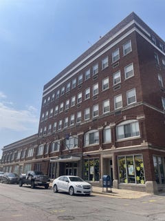 /international/us/421-s-second-street-elkhart-in-110101430462/
