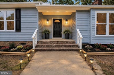 /international/us/9821-leavells-road-fredericksburg-va-110119630216/