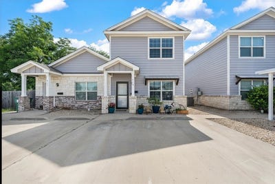 /international/us/713-park-street-mcgregor-tx-110109486885/