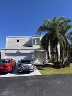 /international/us/9849-sw-222nd-terrace-cutler-bay-fl-110098934085/