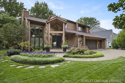 /international/us/1750-hickory-lane-wheaton-il-110120726320/