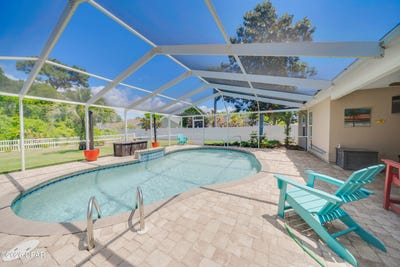 /international/us/110-bainbridge-street-panama-city-beach-fl-110107733435/