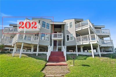 /international/us/6275-state-highway-361-port-aransas-tx-110104548627/