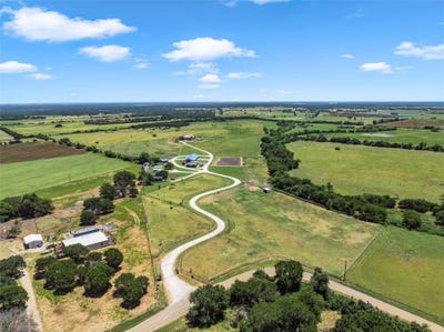 /international/us/1910-county-road-341-moody-tx-110120456060/