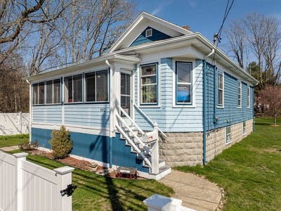 /international/us/992-lees-river-ave-somerset-ma-110107787514/