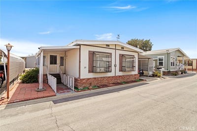 /international/us/1035-e-huntington-drive-monrovia-ca-110099108565/