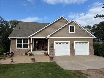 /international/us/12881-cross-lake-road-se-pine-city-twp-mn-110104551412/