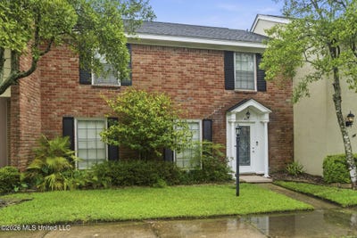 /international/us/10-independence-drive-lot-10-gulfport-ms-110108380271/
