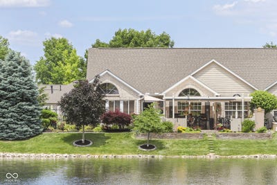 /international/us/7386-lake-lakota-place-indianapolis-in-110108123954/