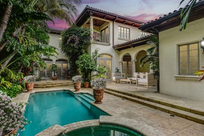 /international/us/446-brazilian-avenue-palm-beach-fl-110120408808/