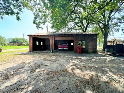/international/us/lot-5-and-6-n-main-street-yantis-tx-110094075833/