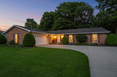 /international/us/1348-westwood-drive-sidney-oh-110108268841/