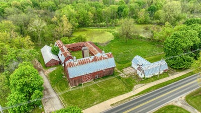 /international/us/5280-jefferson-road-clarklake-mi-110099520224/