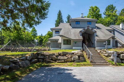 /international/us/151-village-circle-killington-vt-110109183795/