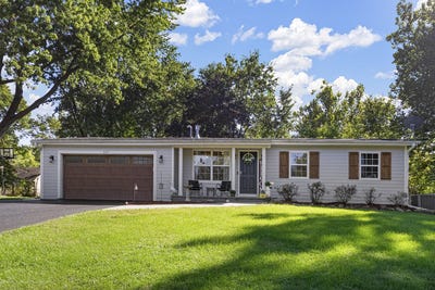/international/us/805-w-church-street-sheridan-il-110120155124/