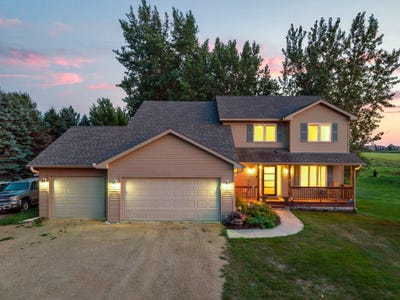 /international/us/7531-e-250th-street-elko-new-market-mn-110119648355/