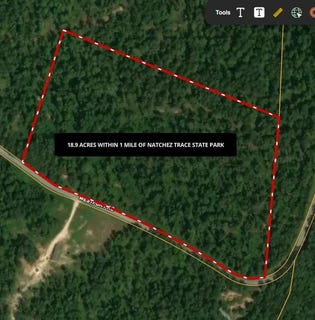 /international/us/westport-road-westport-tn-110108347089/