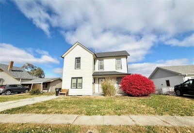 /international/us/319-e-4th-street-maryville-mo-110106771900/
