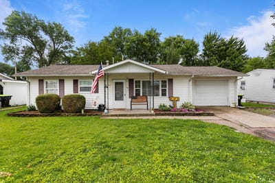 /international/us/1003-e-fairview-drive-tuscola-il-110108195846/