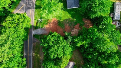 /international/us/903-dacusville-highway-easley-sc-110108440108/