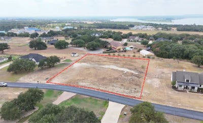 /international/us/157-helton-drive-granbury-tx-110110350943/