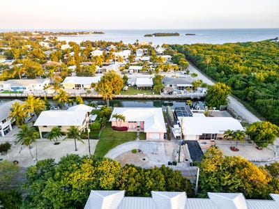 /international/us/11280-1st-avenue-gulf-marathon-fl-110098428444/