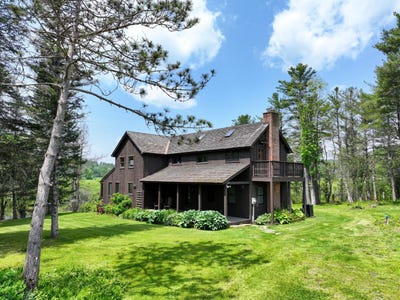 /international/us/99-sayre-road-westport-ny-110098319693/