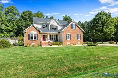 /international/us/554-greymont-ln-chester-va-110110308417/