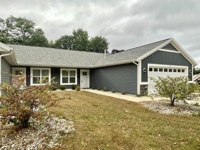 /international/us/545-n-main-street-wayland-mi-110101702739/