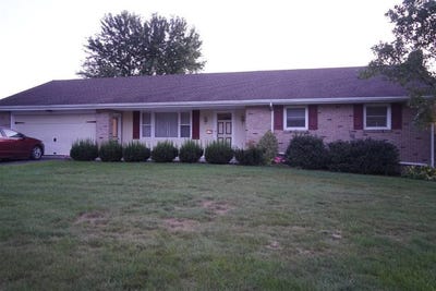 /international/us/104-royer-road-ephrata-pa-110110371641/