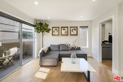 /international/us/4139-cahuenga-blvd-north-hollywood-ca-110108060774/