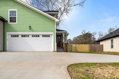 /international/us/524-burk-street-nacogdoches-tx-110105927011/