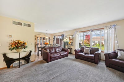 /international/us/390-sturges-street-columbus-wi-110095201447/?lang=zh-tw