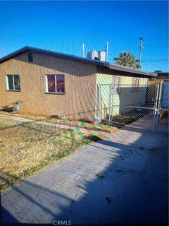 /international/us/944-e-elizabeth-barstow-ca-110119795775/