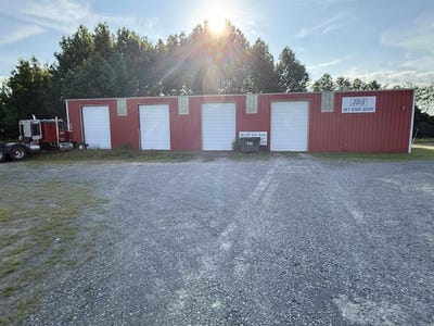 /international/us/1253-little-rock-road-heber-springs-ar-110108547624/