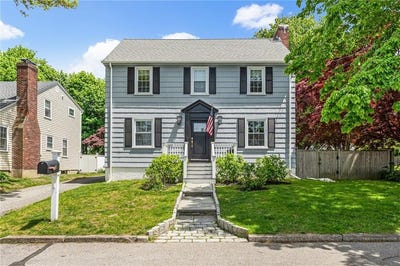 /international/us/7-florence-avenue-newport-ri-110108279812/