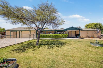 /international/us/6816-n-176th-avenue-waddell-az-110107880414/