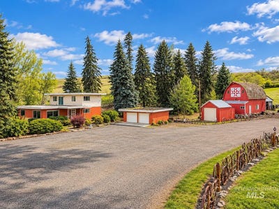 /international/us/409-n-parkway-uniontown-wa-110120499826/