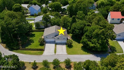 /international/us/305-osprey-ridge-drive-emerald-isle-nc-110107630735/
