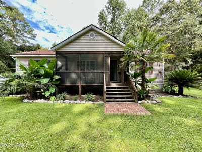 /international/us/331-orange-grove-road-st-helena-island-sc-110109582682/