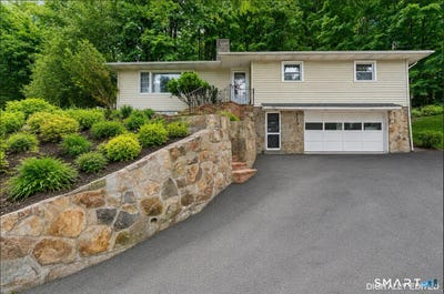/international/us/50-maple-avenue-extension-bethel-ct-110108572421/